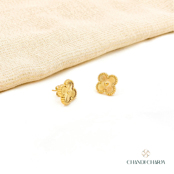 Van Cleef Studs