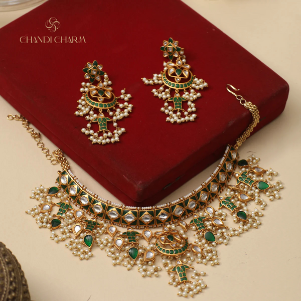 Kundan Choker Set