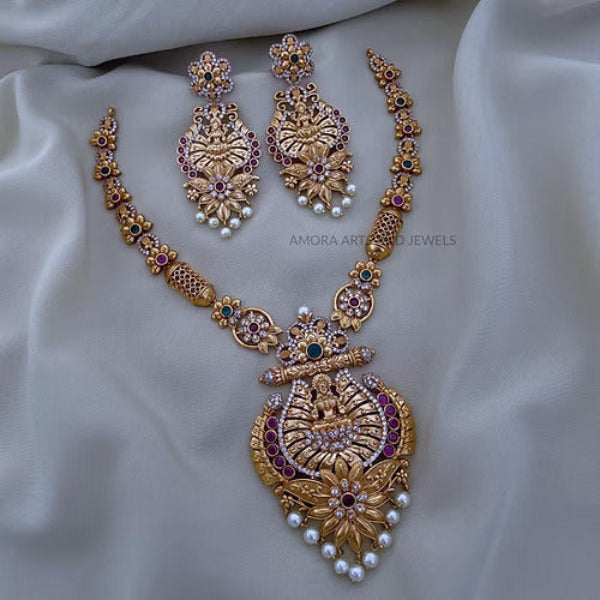 Antique Short Necklace