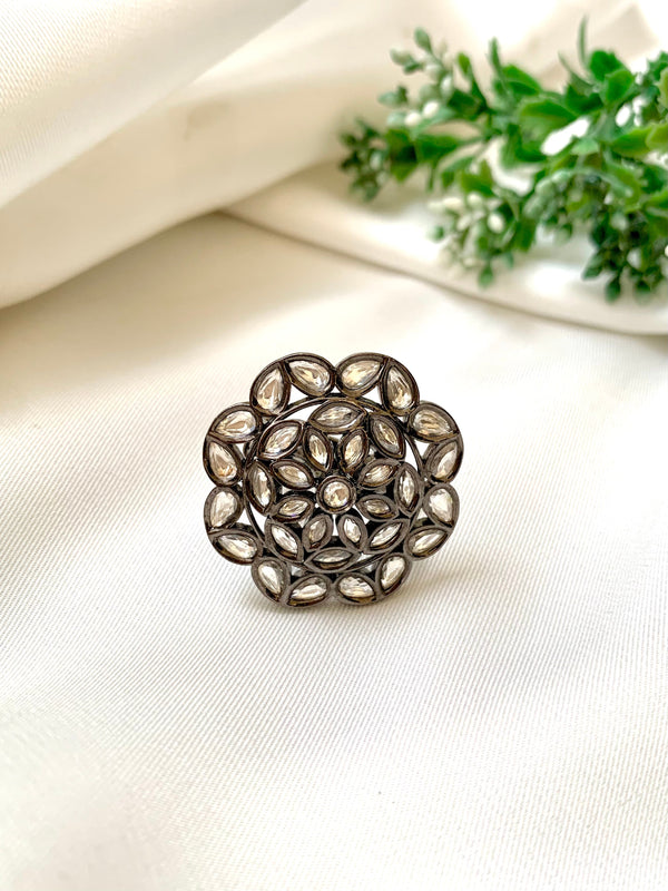 Almaniah Ring