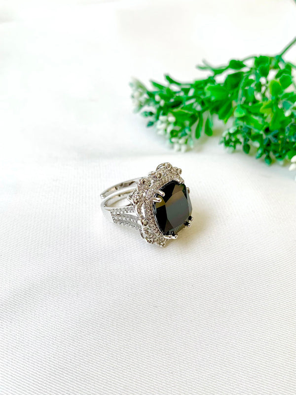 Nilla Ring