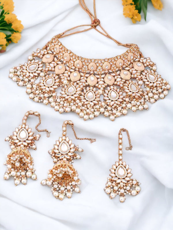 Ivory Jayshri Kundan Jewellery Set
