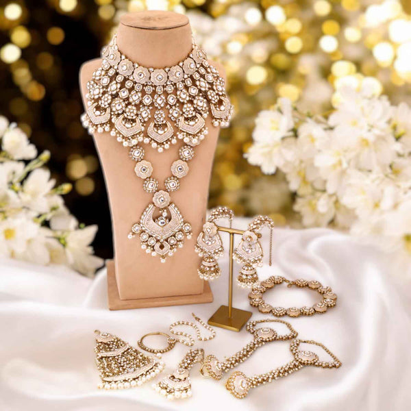 Ivory Sarthi Bridal Jewellery Set